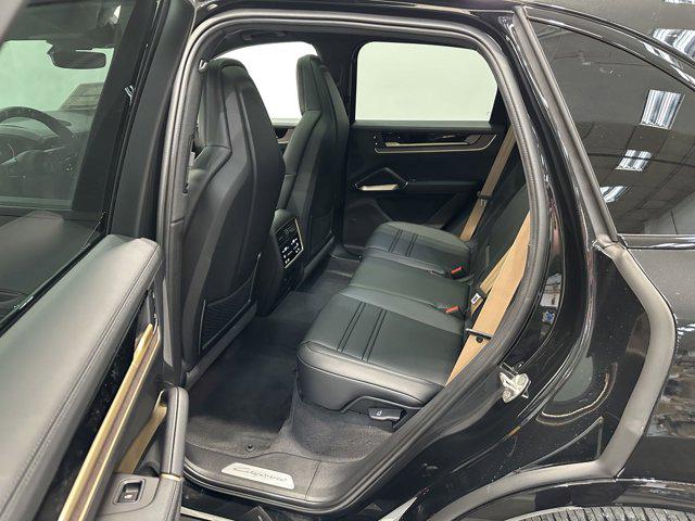 2025 Porsche Cayenne Cayenne