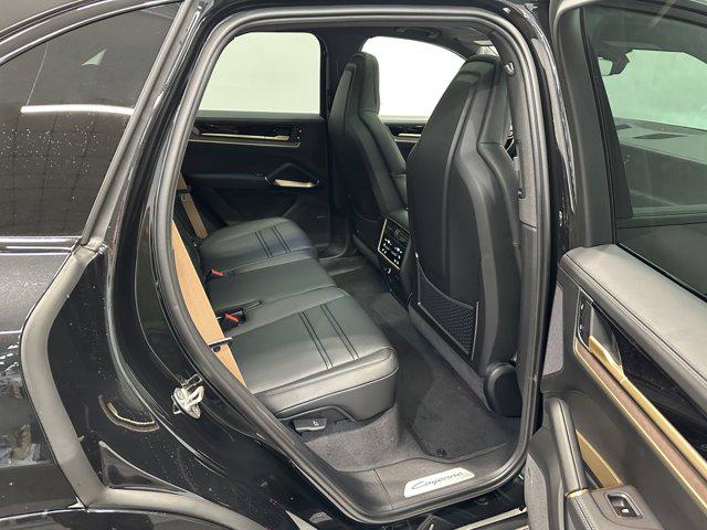 2025 Porsche Cayenne Cayenne