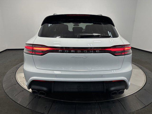 2025 Porsche Macan S