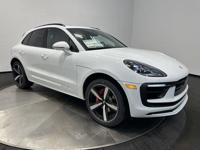 2025 Porsche Macan S
