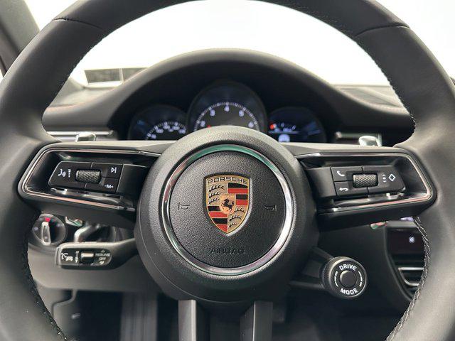 2025 Porsche Macan S