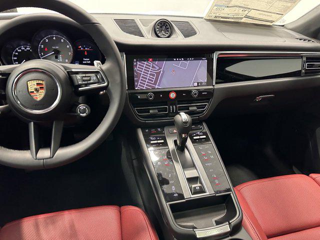 2025 Porsche Macan S