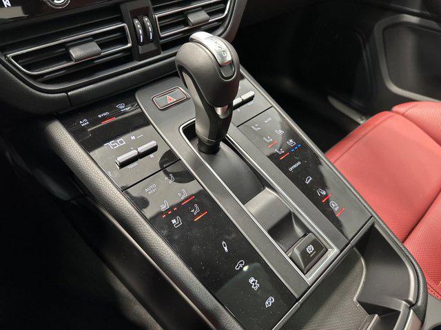 2025 Porsche Macan S