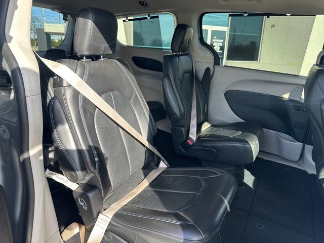 2021 Chrysler Pacifica Touring L