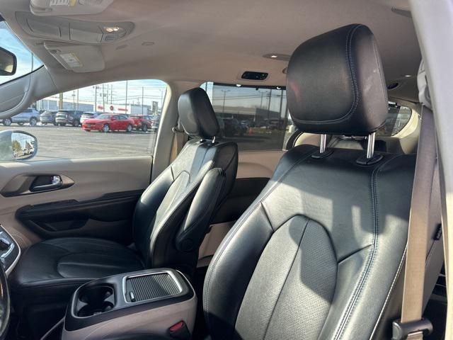 2021 Chrysler Pacifica Touring L