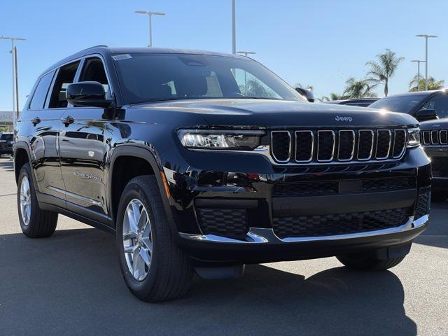2025 Jeep Grand Cherokee L GRAND CHEROKEE L LAREDO X 4X2