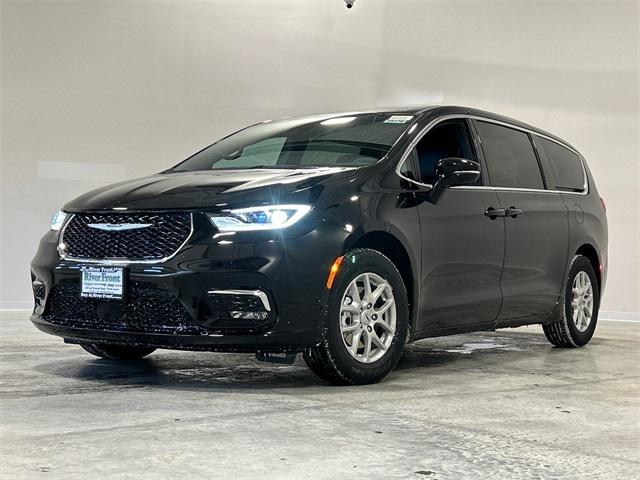 2025 Chrysler Pacifica PACIFICA SELECT