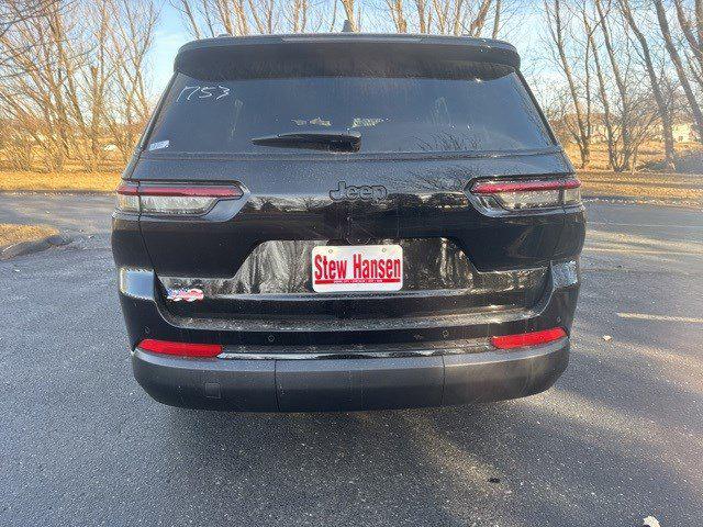 2025 Jeep Grand Cherokee GRAND CHEROKEE L ALTITUDE X 4X4