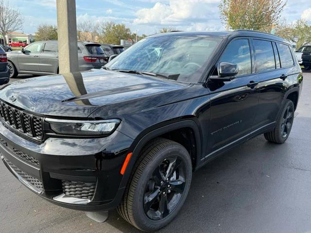 2025 Jeep Grand Cherokee GRAND CHEROKEE L ALTITUDE X 4X2