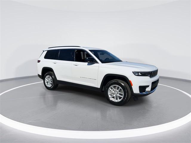 2025 Jeep Grand Cherokee GRAND CHEROKEE L LAREDO 4X2