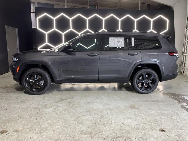 2025 Jeep Grand Cherokee GRAND CHEROKEE L LIMITED 4X4