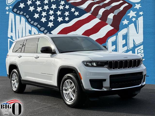 2025 Jeep Grand Cherokee GRAND CHEROKEE L LAREDO X 4X4