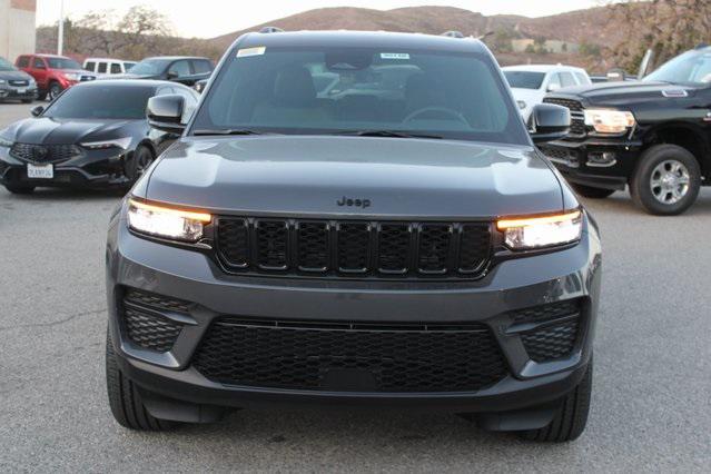 2025 Jeep Grand Cherokee GRAND CHEROKEE ALTITUDE 4X4