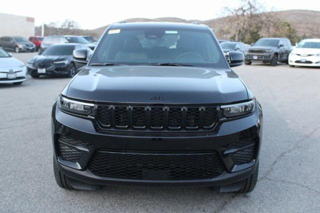 2025 Jeep Grand Cherokee GRAND CHEROKEE ALTITUDE 4X4