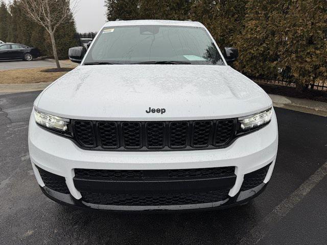 2025 Jeep Grand Cherokee GRAND CHEROKEE L ALTITUDE X 4X4