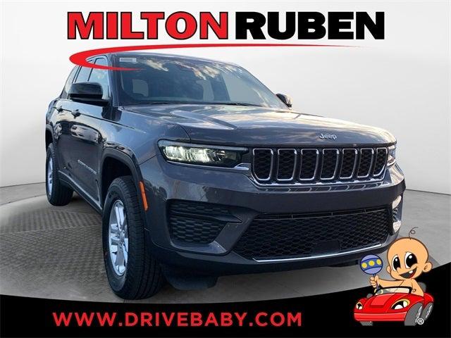 2025 Jeep Grand Cherokee GRAND CHEROKEE LAREDO 4X4