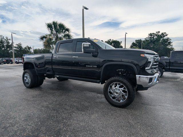 2024 Chevrolet Silverado 3500HD 4WD Crew Cab Long Bed LTZ