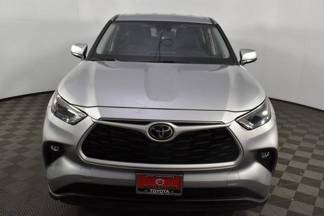 2024 Toyota Highlander LE