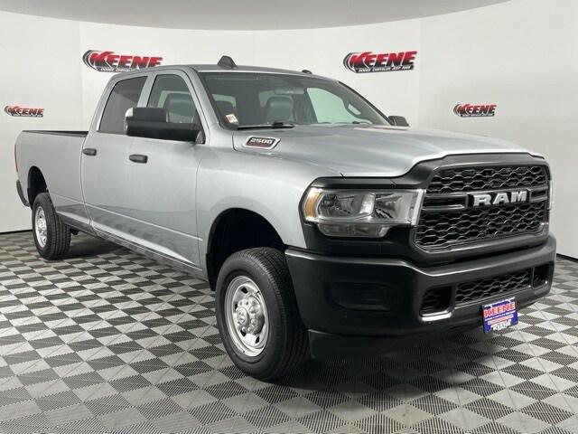 2021 RAM 2500 Tradesman Crew Cab 4x4 8 Box