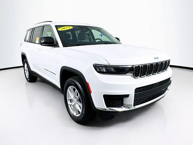 2023 Jeep Grand Cherokee L Laredo 4x2