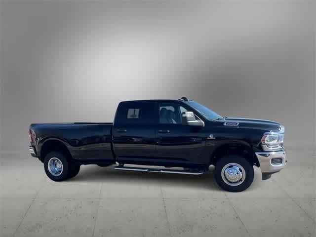 2024 RAM Ram 3500 RAM 3500 TRADESMAN CREW CAB 4X4 8 BOX