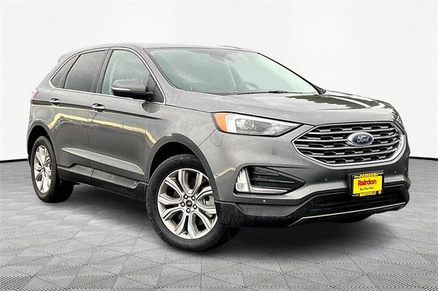 2023 Ford Edge Titanium