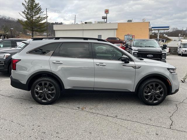 2022 Kia Sorento X-Line EX