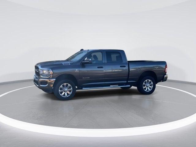 2021 RAM 3500 Tradesman Crew Cab 4x4 64 Box