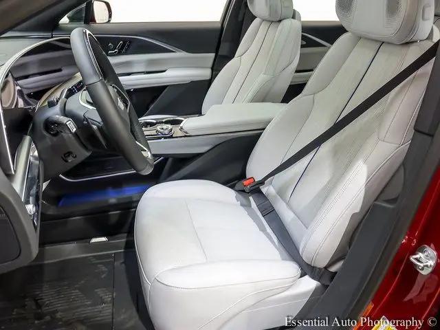 2025 Cadillac iQ Sport 3 RWD