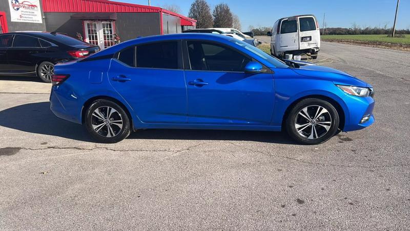 2022 Nissan Sentra SV Xtronic CVT