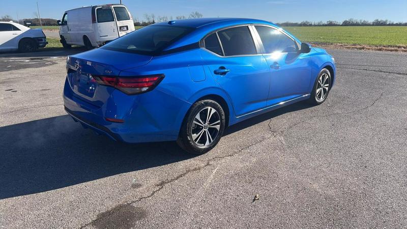2022 Nissan Sentra SV Xtronic CVT