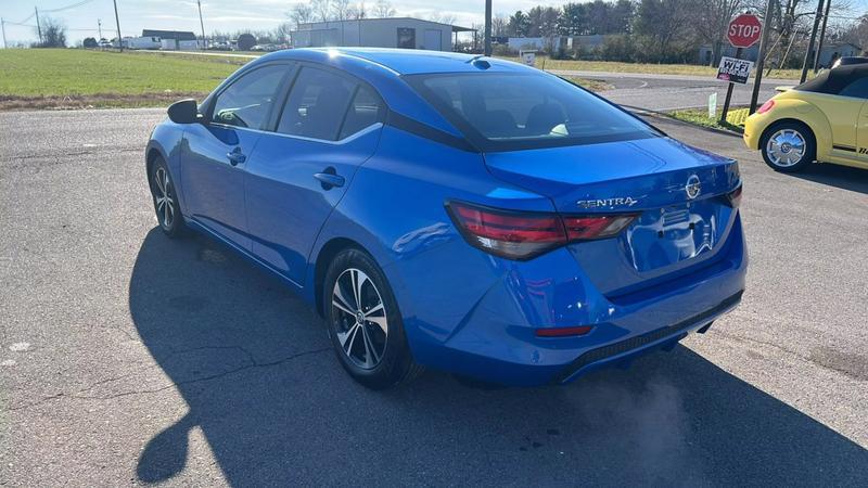 2022 Nissan Sentra SV Xtronic CVT