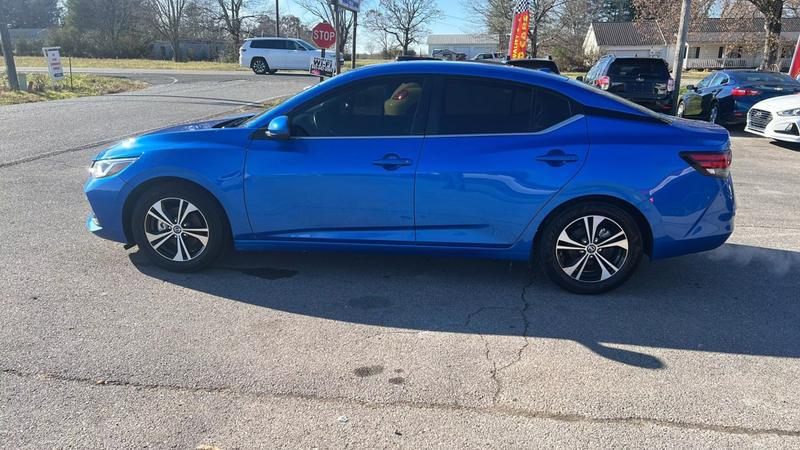 2022 Nissan Sentra SV Xtronic CVT
