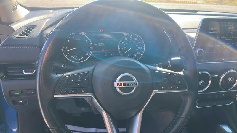 2022 Nissan Sentra SV Xtronic CVT