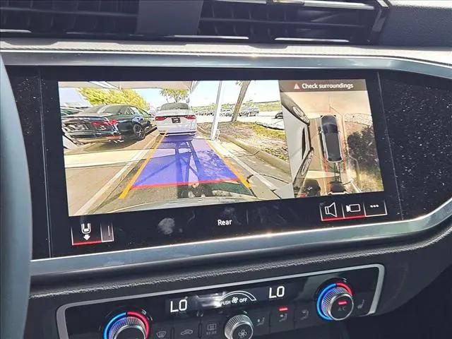 2025 Audi Q3 Premium 45 TFSI S line quattro Tiptronic
