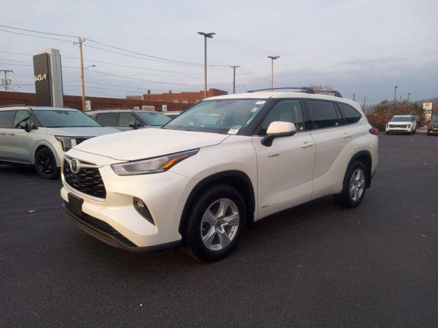 2020 Toyota Highlander Hybrid LE