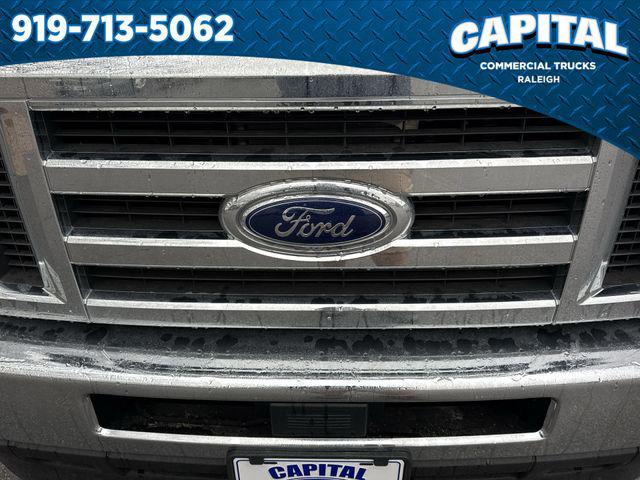 2025 Ford E-350 Cutaway 14FT BOX/SIDE DOOR