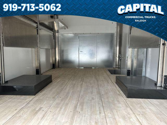 2025 Ford E-350 Cutaway 14FT BOX/SIDE DOOR