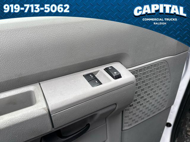 2025 Ford E-350 Cutaway 14FT BOX/SIDE DOOR