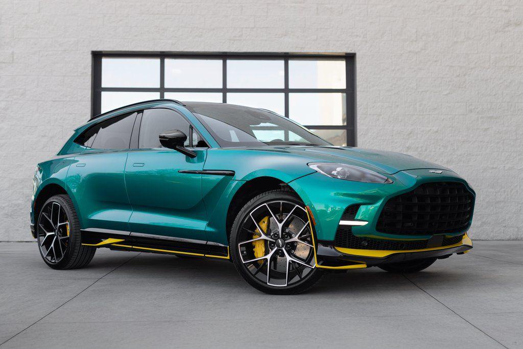 2025 Aston Martin DBX 707