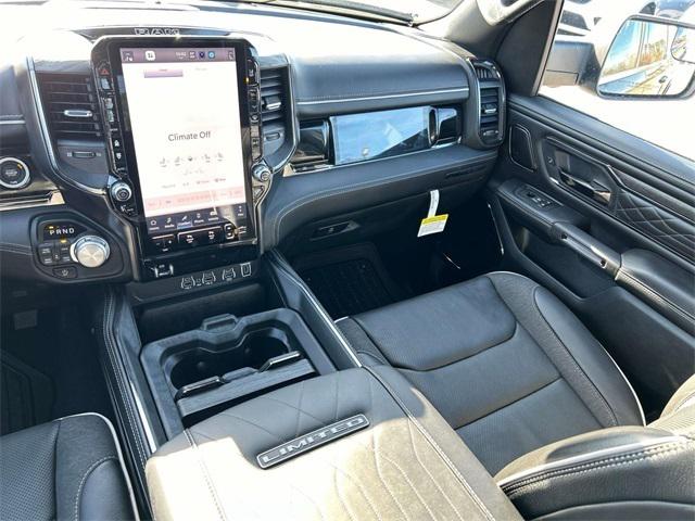 2025 RAM Ram 1500 RAM 1500 LIMITED CREW CAB 4X4 57 BOX