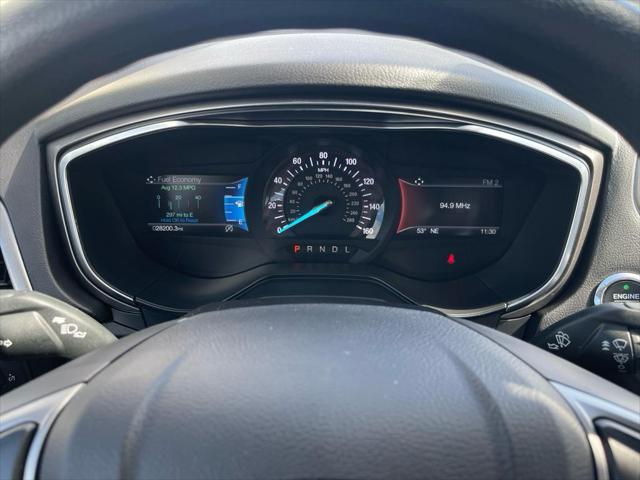 2020 Ford Fusion SE