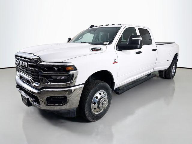 2025 RAM Ram 3500 RAM 3500 TRADESMAN CREW CAB 4X4 8 BOX