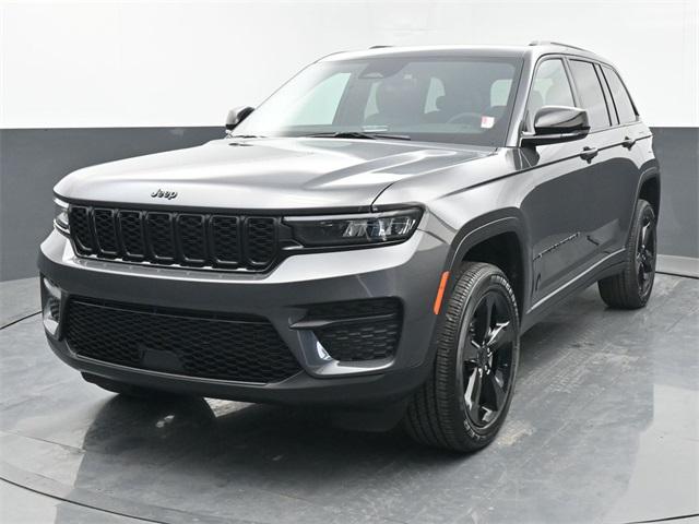 2025 Jeep Grand Cherokee GRAND CHEROKEE ALTITUDE 4X4