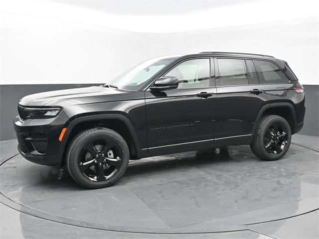 2025 Jeep Grand Cherokee GRAND CHEROKEE ALTITUDE 4X4