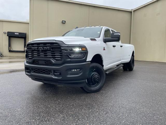 2025 RAM Ram 3500 RAM 3500 TRADESMAN CREW CAB 4X4 8 BOX