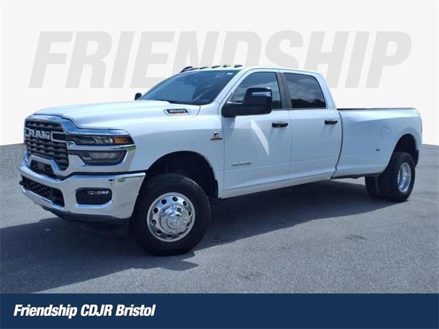 2025 RAM Ram 3500 RAM 3500 BIG HORN CREW CAB 4X4 8 BOX