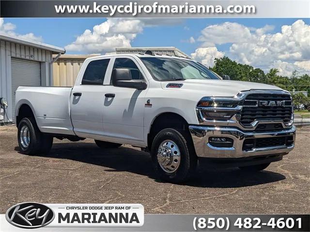 2025 RAM Ram 3500 RAM 3500 TRADESMAN CREW CAB 4X4 8 BOX