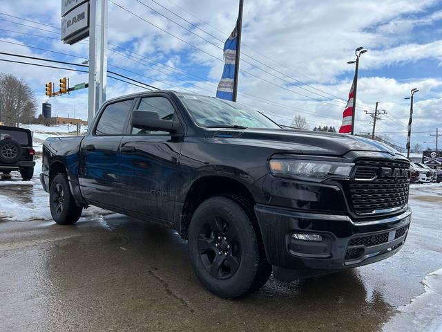 2025 RAM Ram 1500 RAM 1500 TRADESMAN CREW CAB 4X4 57 BOX