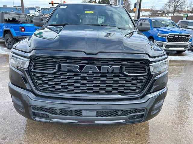 2025 RAM Ram 1500 RAM 1500 TRADESMAN CREW CAB 4X4 57 BOX